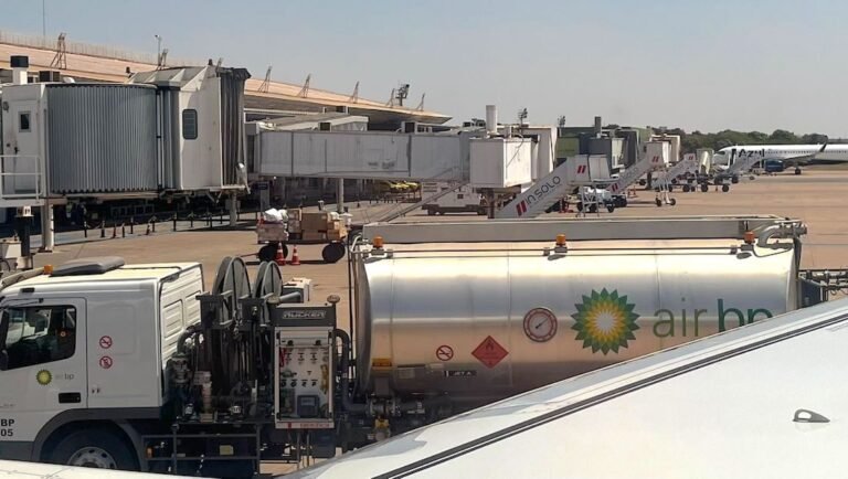 Petrobras aumenta preço do querosene de aviação para R$ 6,24 por litro