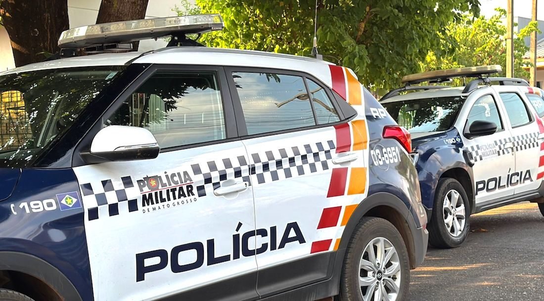 Polícia recupera caminhonete roubada e bandidos fogem para área de mata no Nortão