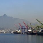 Governo reduz previsão de superávit comercial brasileiro para 2026