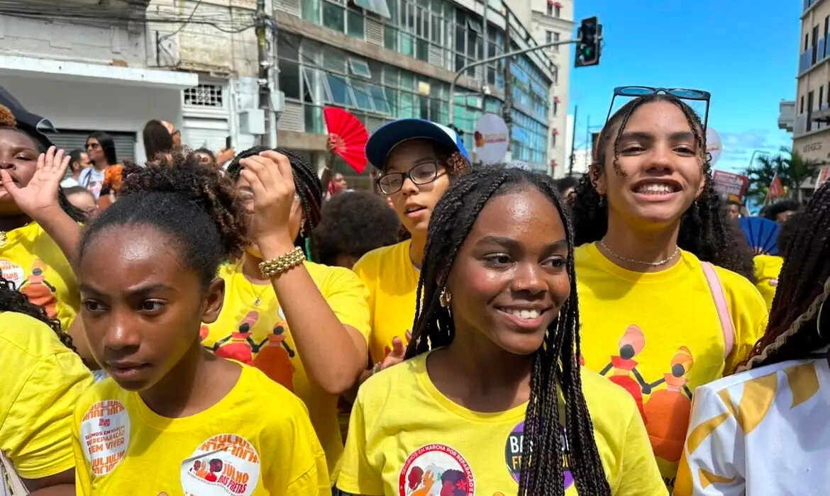 Programa Marielle Franco abre edital para apoiar mulheres negras