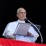 Saúde do papa Leão 14 após cirurgia pulmonar evolui bem