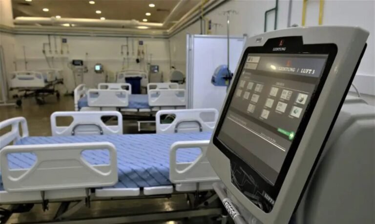 Reino Unido vai monitorar dispositivos médicos baseados em IA