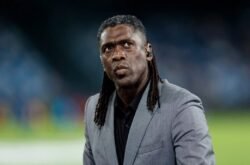 Seedorf volta a comandar um clube após quase uma década e assume o Corinthians