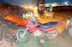 Sinop: caminhonete e três motos se envolvem em acidente na BR-163; condutores sofrem fraturas