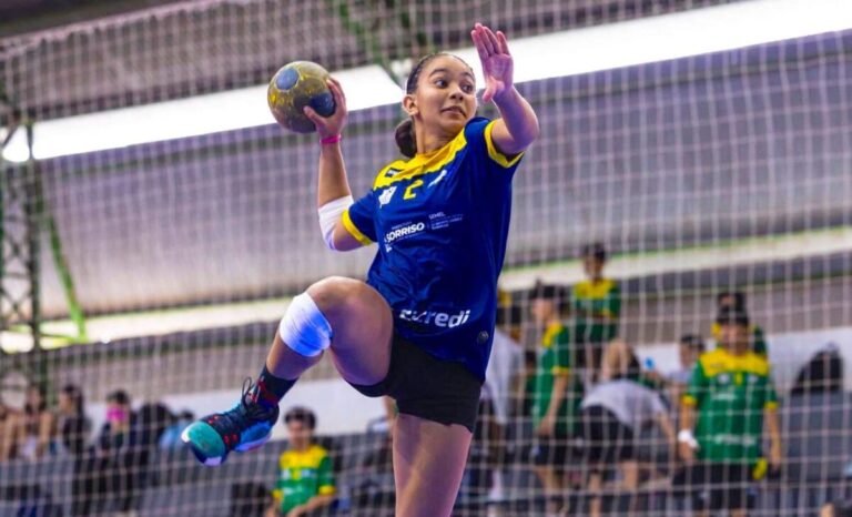 Sorriso sedia seletiva estadual de handebol para o Campeonato Brasileiro