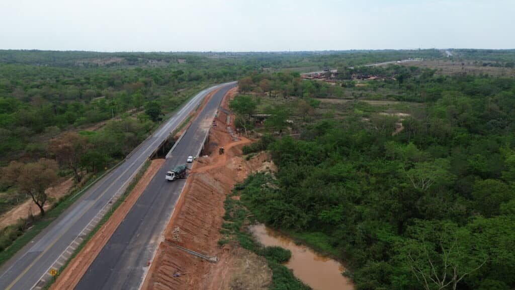 Trecho de rodovia será interditado para lançamento de 15 vigas de nova ponte em Mato Grosso
