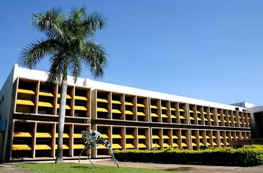 UFMT lança centro de estudos e faz simpósio para debater cannabis medicinal