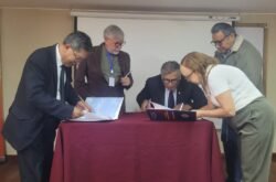 Unemat firma parceria com universidade da Bolívia para ampliar cooperação científica